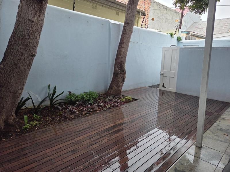 2 Bedroom Property for Sale in Walmer Estate Western Cape